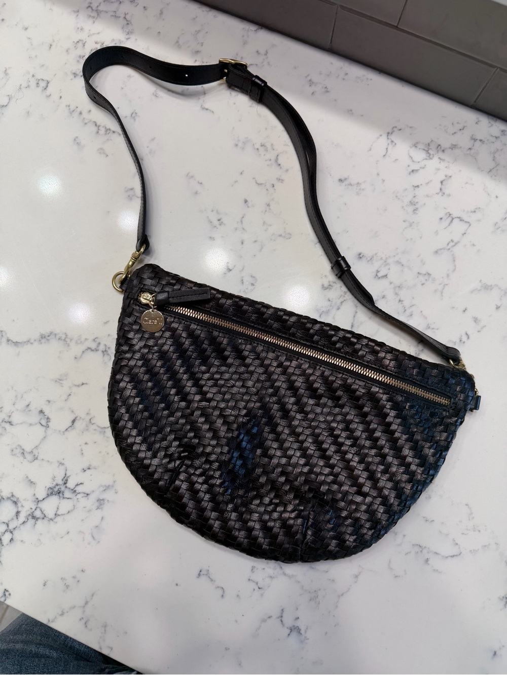 Clare V Grande cross body Women